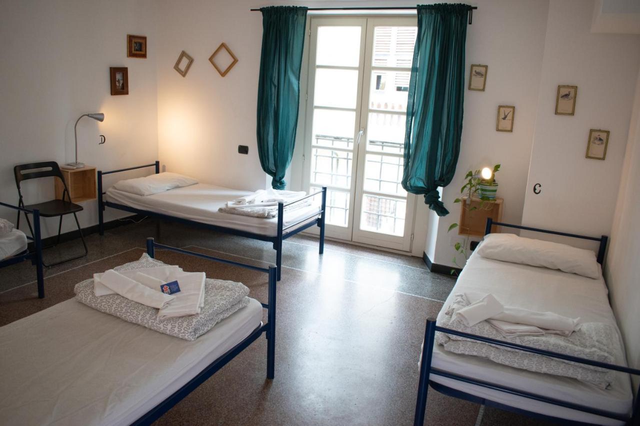 Abbey Hostel Genoa Exterior photo
